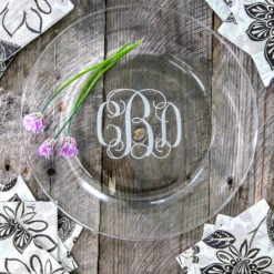 Monogrammed Round Plates (Set Of 4) 6 Monogrammed Round Plates (Set Of 4) -Fairview shop 10 round plate inter.cbd wood background 48441.1650901544