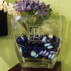 Personalized U-Shaped Vase